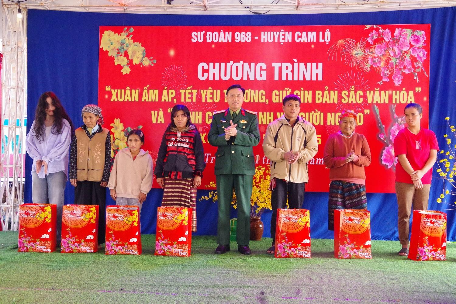 Tổ chức Chương trình 