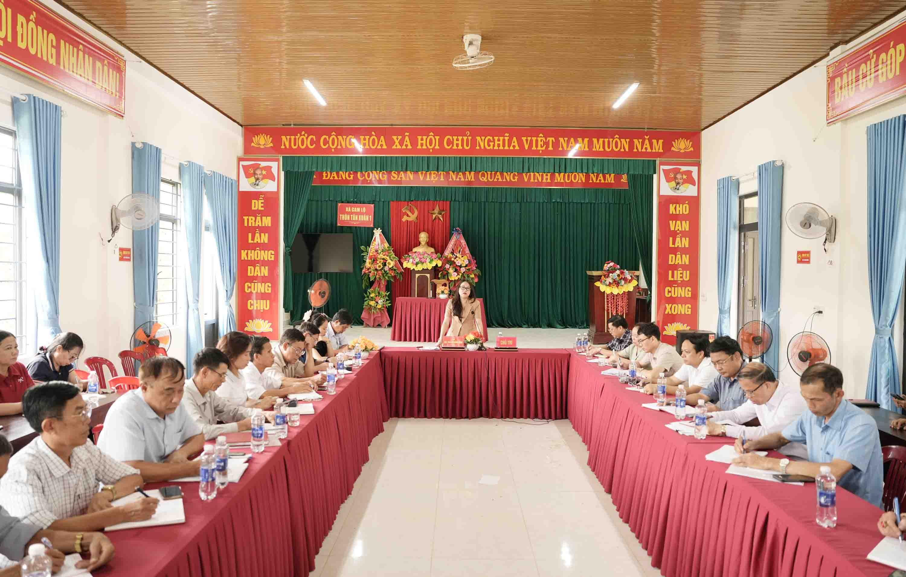 Cam Lộ tập trung tháo gỡ khó khăn, nâng cao hiệu quả hoạt động các thôn sau sáp nhập
