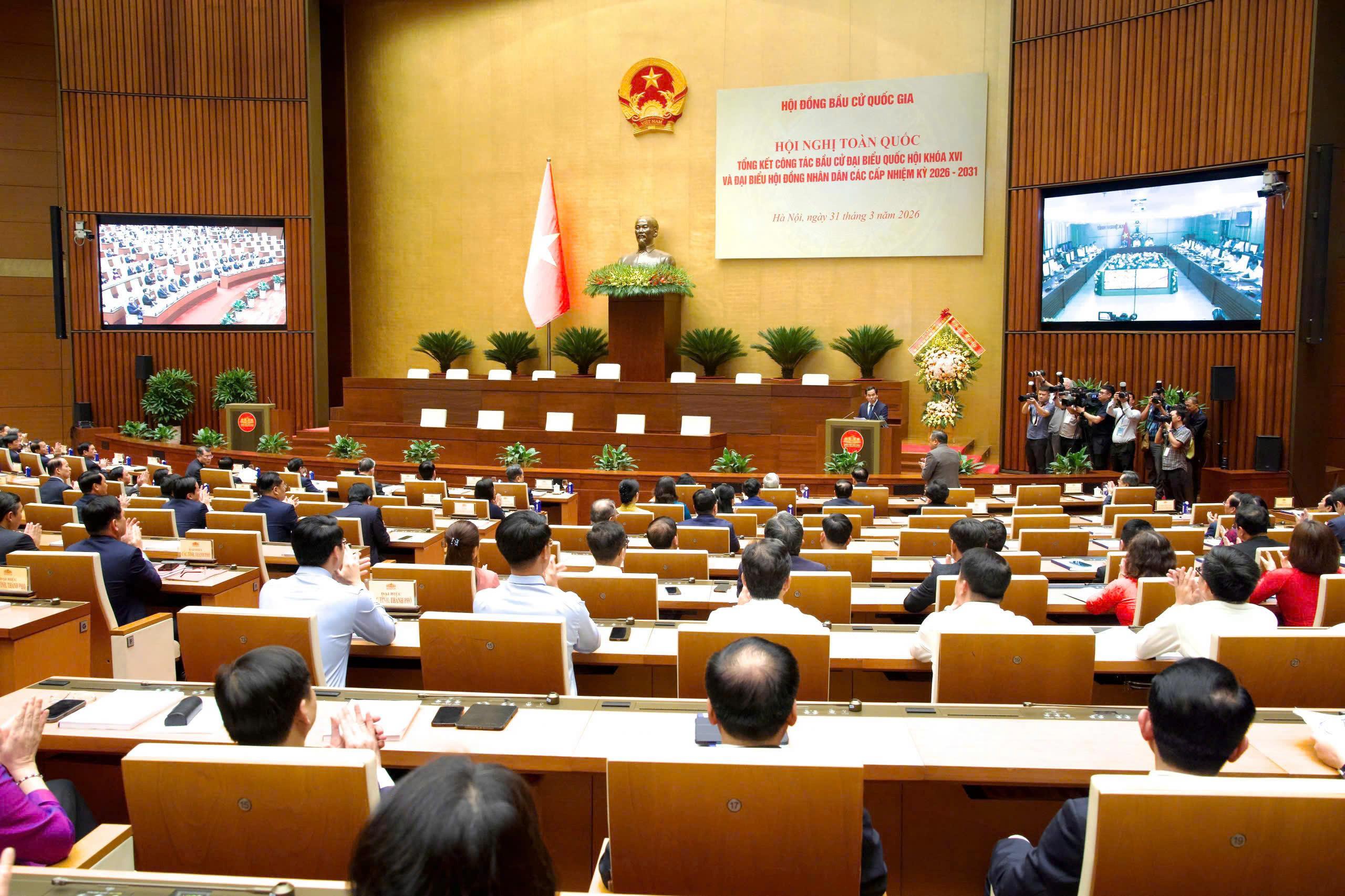 Hội nghị toàn quốc tổng kết công tác bầu cử đại biểu Quốc hội khóa XVI và HĐND các cấp