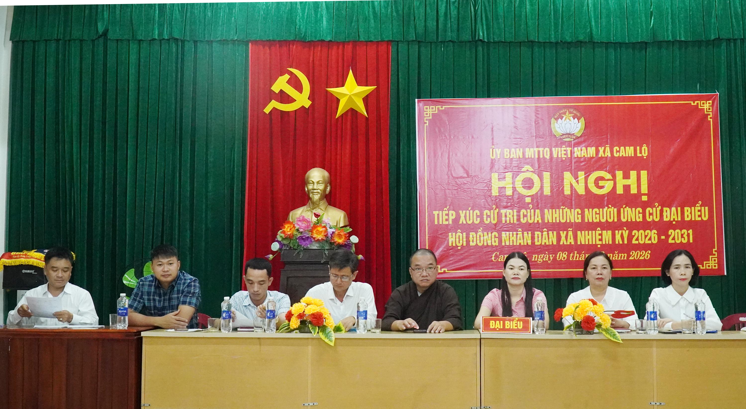 Ứng cử viên đại biểu HĐND xã Cam Lộ, đơn vị bầu cử số 2 tiếp xúc cử tri vận động bầu cử