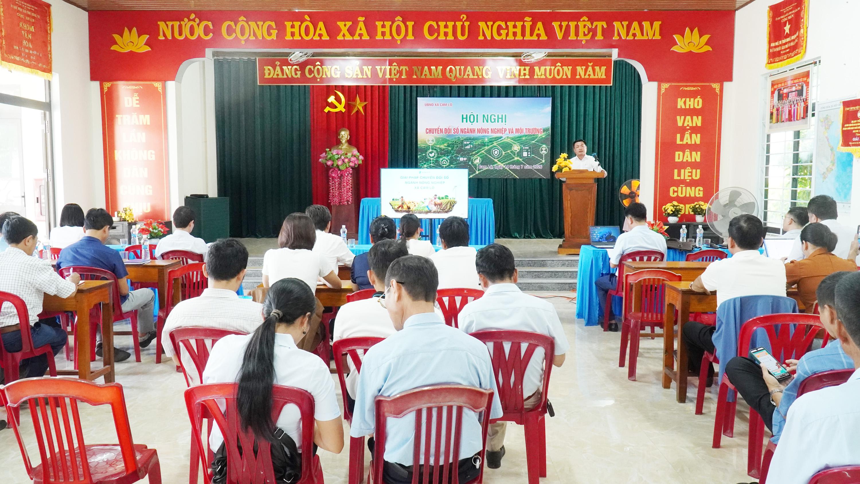 Tập huấn chuyển đổi số ngành nông nghiệp và môi trường xã Cam Lộ năm 2026