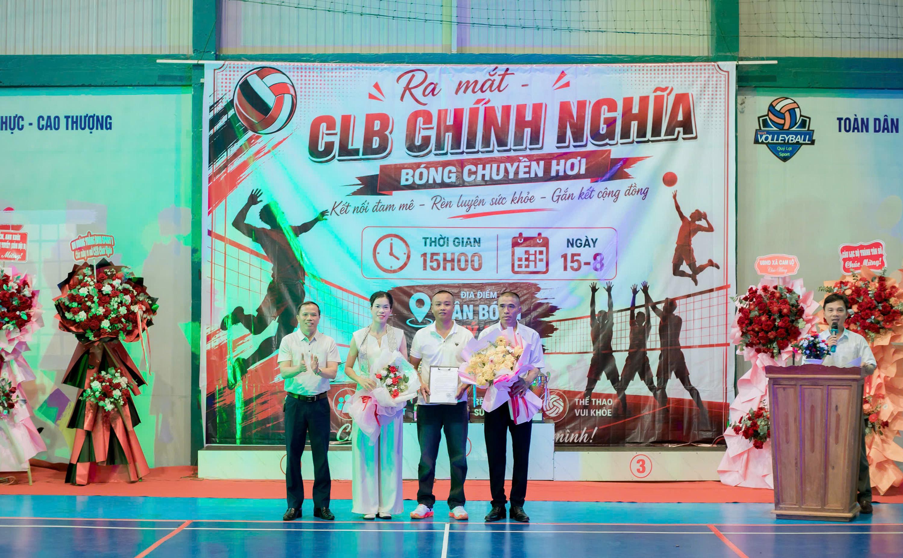Ra mắt Câu lạc bộ Bóng chuyền hơi Chính Nghĩa