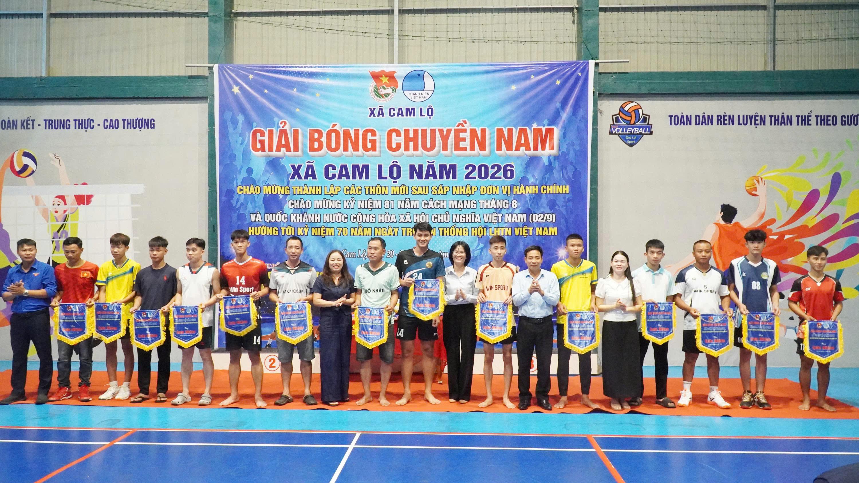 Khai mạc Giải bóng chuyền nam thanh niên xã Cam Lộ năm 2026