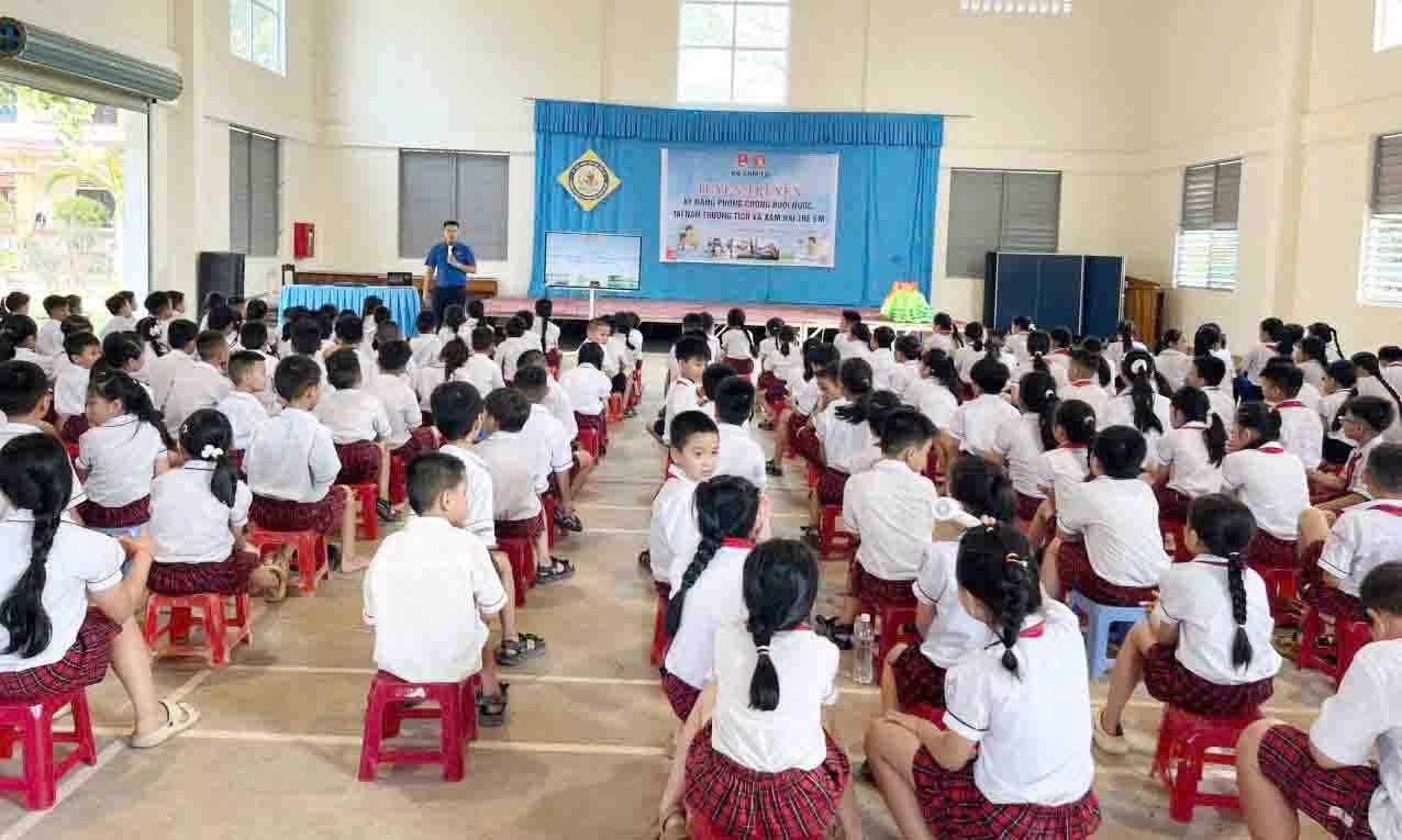 Đoàn xã Cam Lộ: Tuyên truyền kỹ năng phòng, chống đuối nước, tai nạn thương tích và xâm hại trẻ em