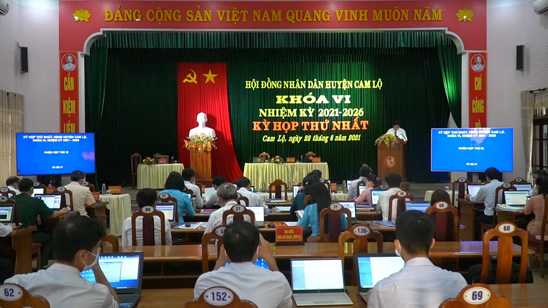 Chuyển biến tích cực xây dựng chính quyền điện tử ở huyện Cam Lộ