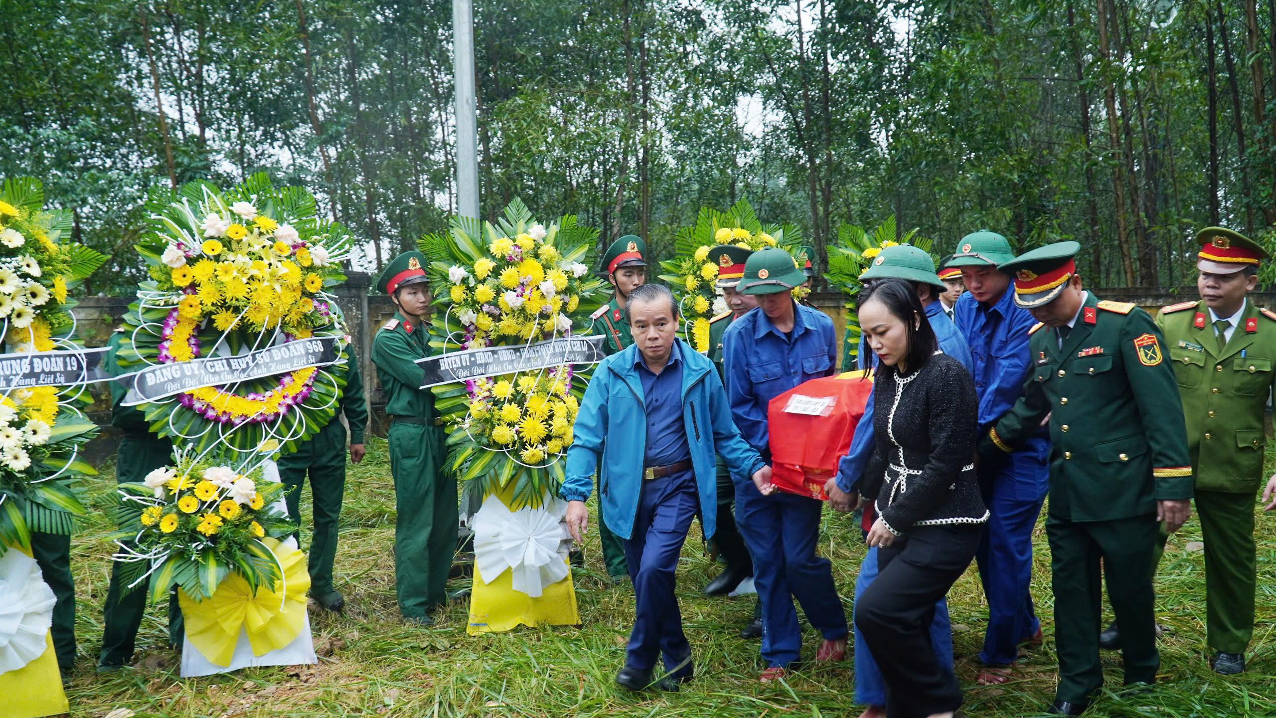 Truy điệu và an táng 4 hài cốt liệt sỹ